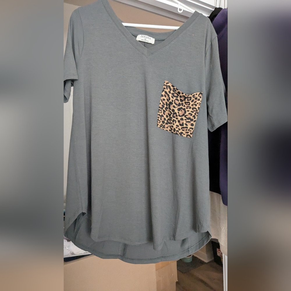 Ladies pocket oversized tees